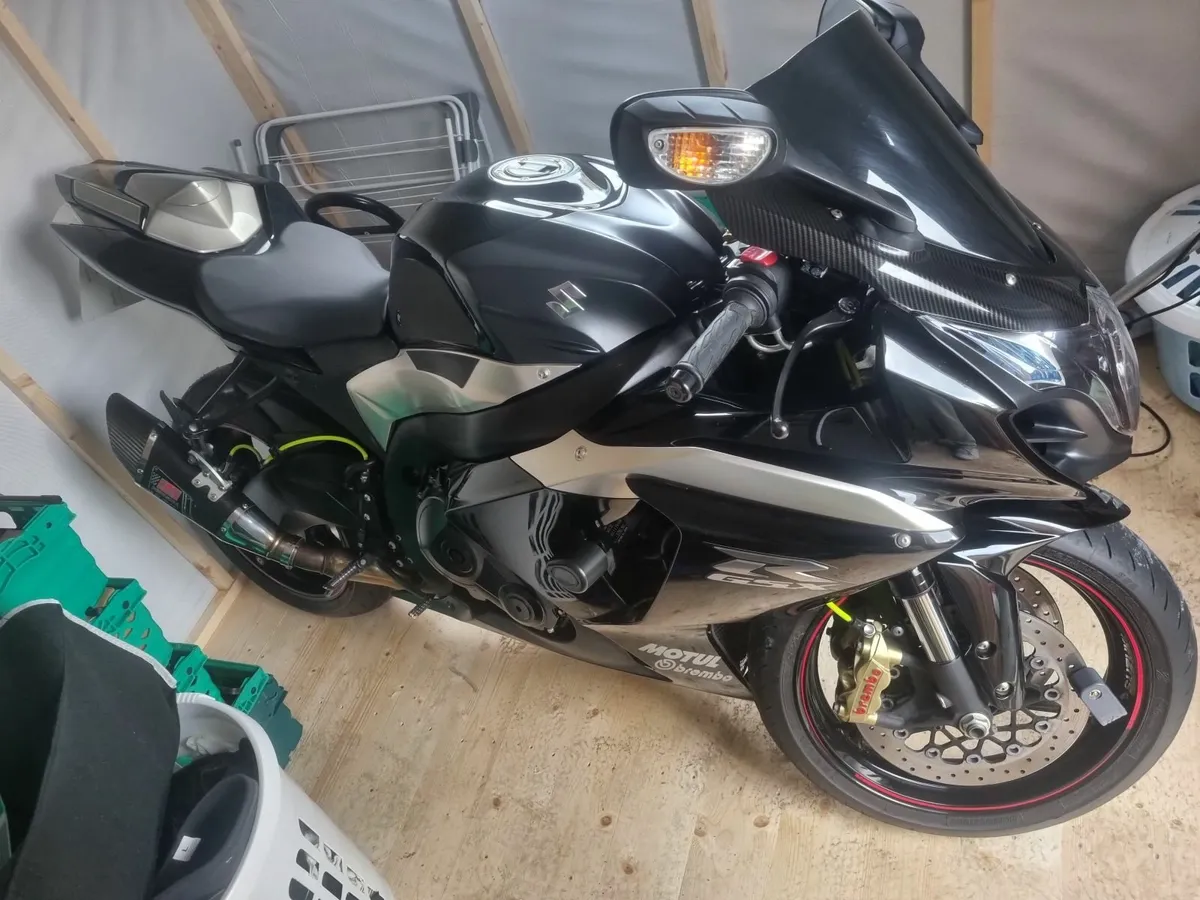 Price drop🏍️ 2015 Suzuki GSX-R1000 Shadow Edition - Image 1