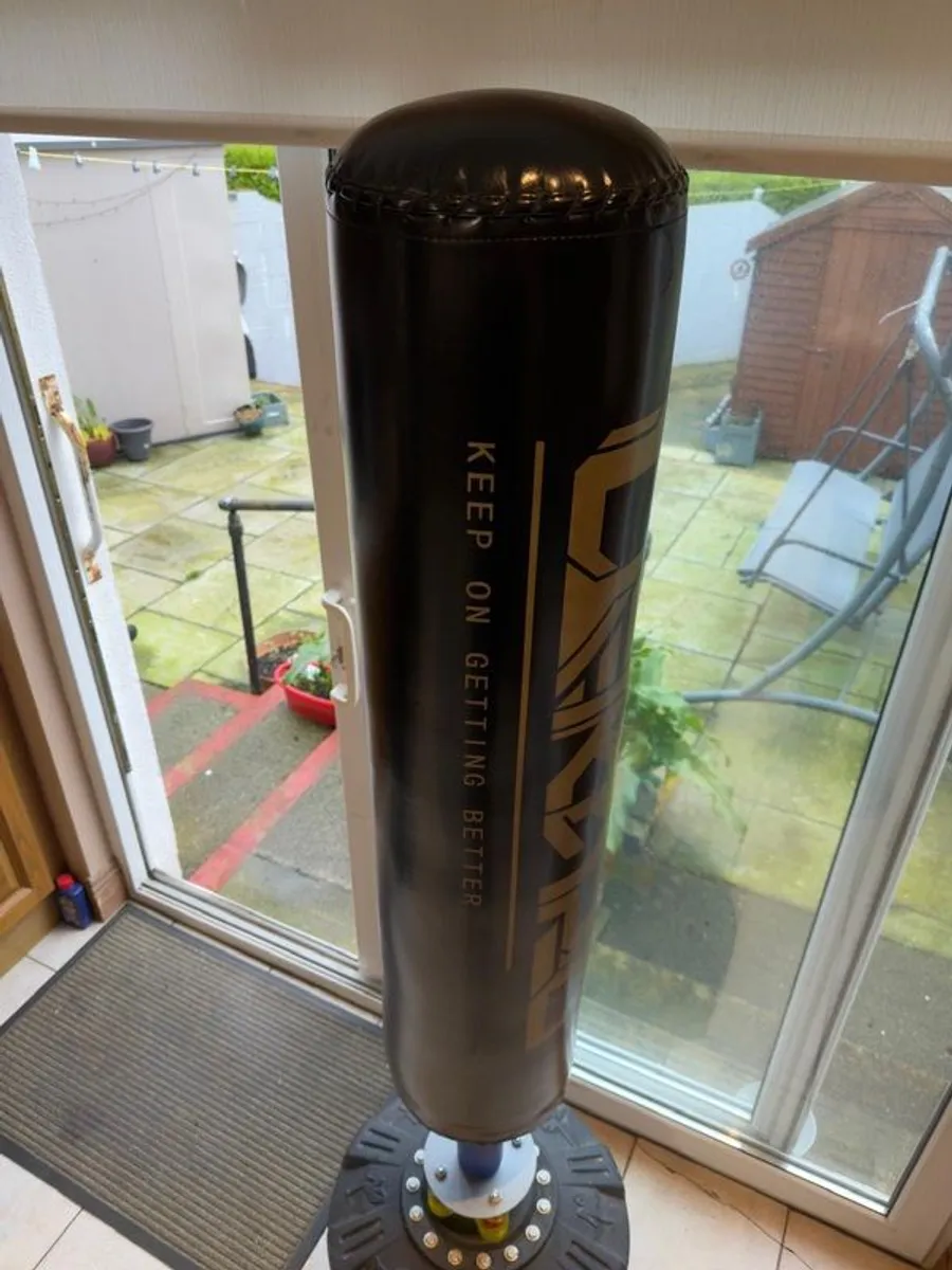 Legato free standing punching bag - Image 3
