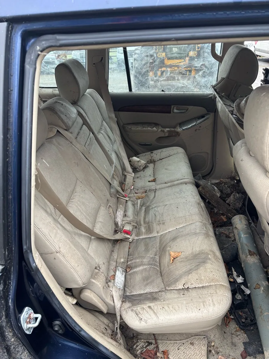 Toyota Landcruiser Rear Seats - Image 1