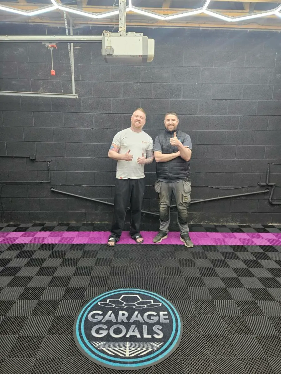 Garage Tiles - Image 1