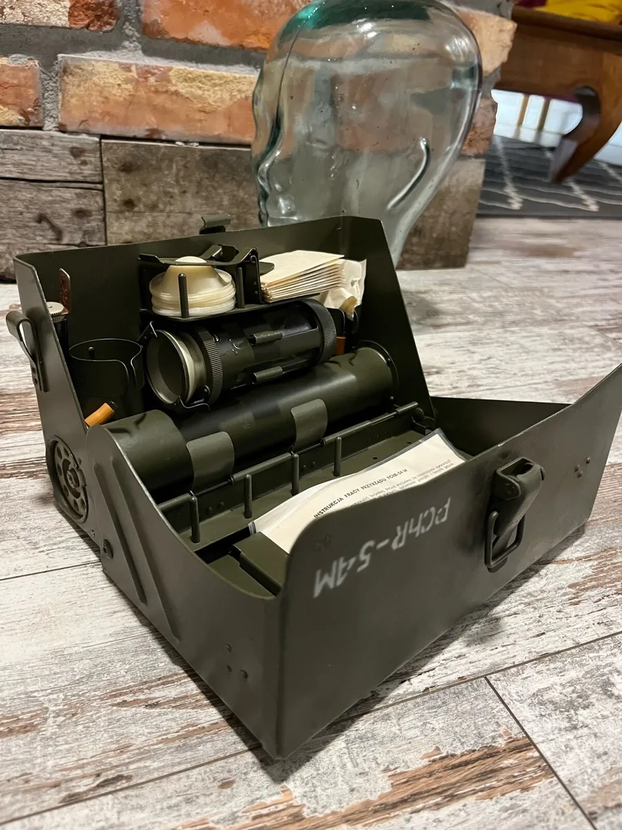 Vintage chemical kid - Image 4