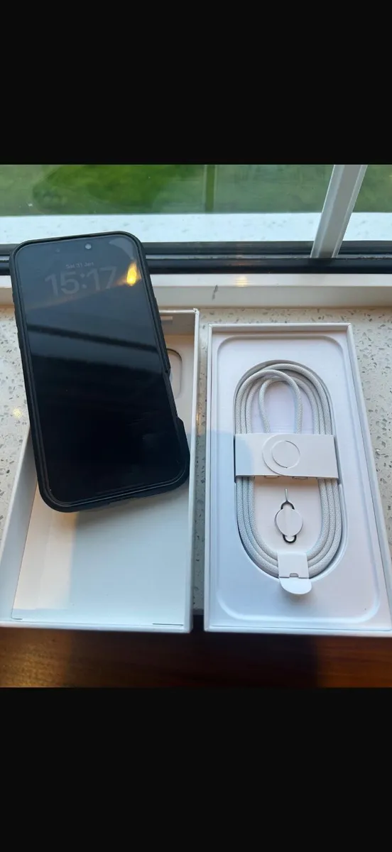 iPhone 16 Pro Max 1TB - Image 1