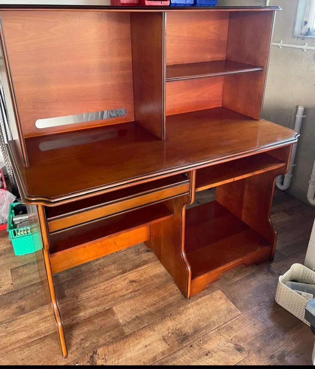 Office desk solid wood - Image 1