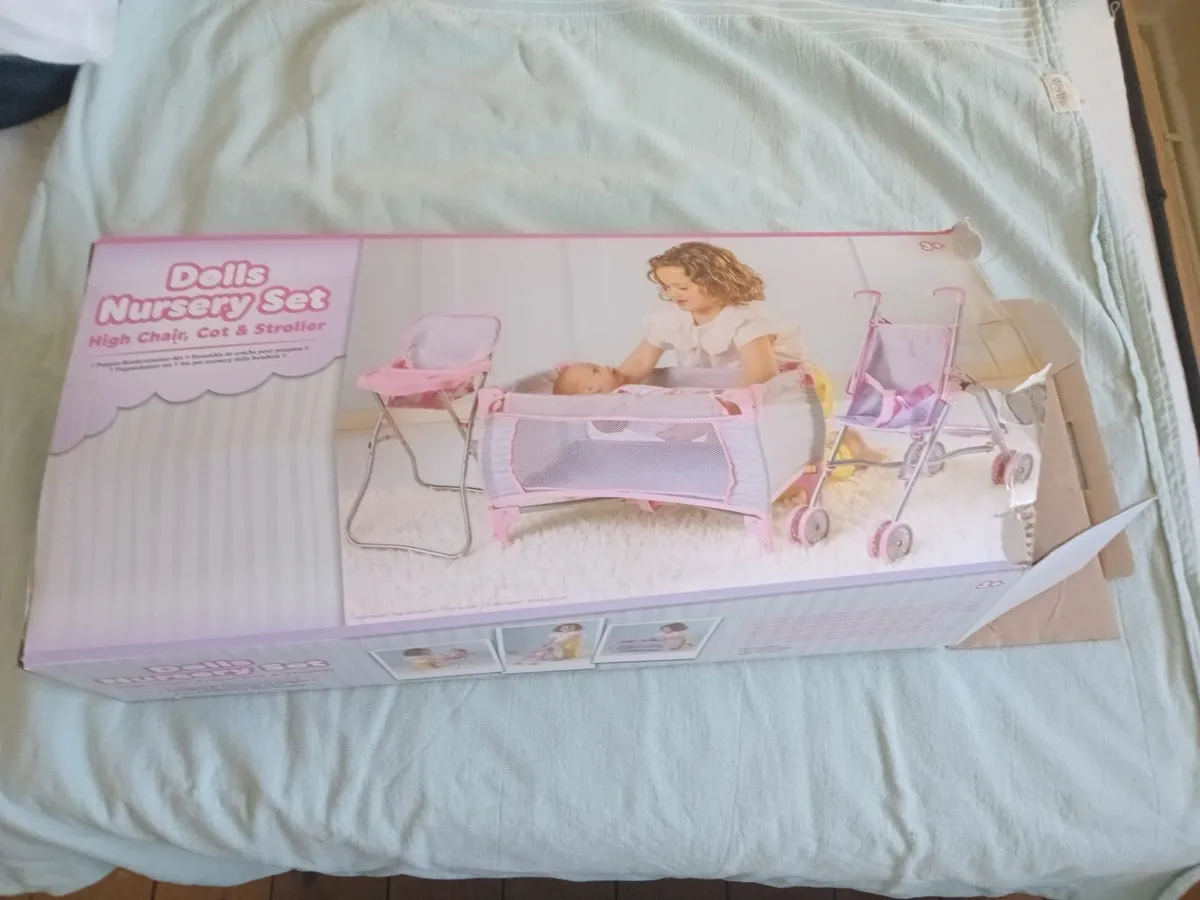 Dolls 3 piece nursery set - unused - Image 2