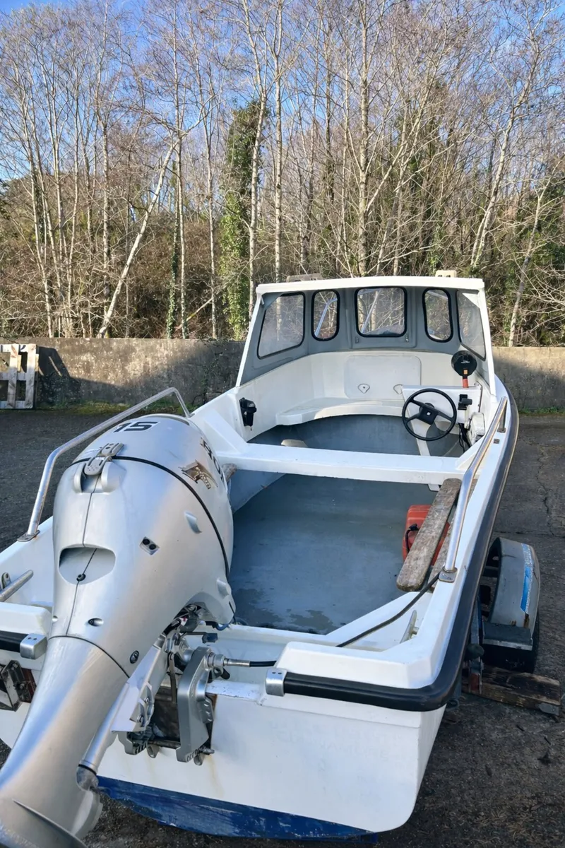 19ft Roaring Water Cabin/Fishing Boat + Trailer - Image 4