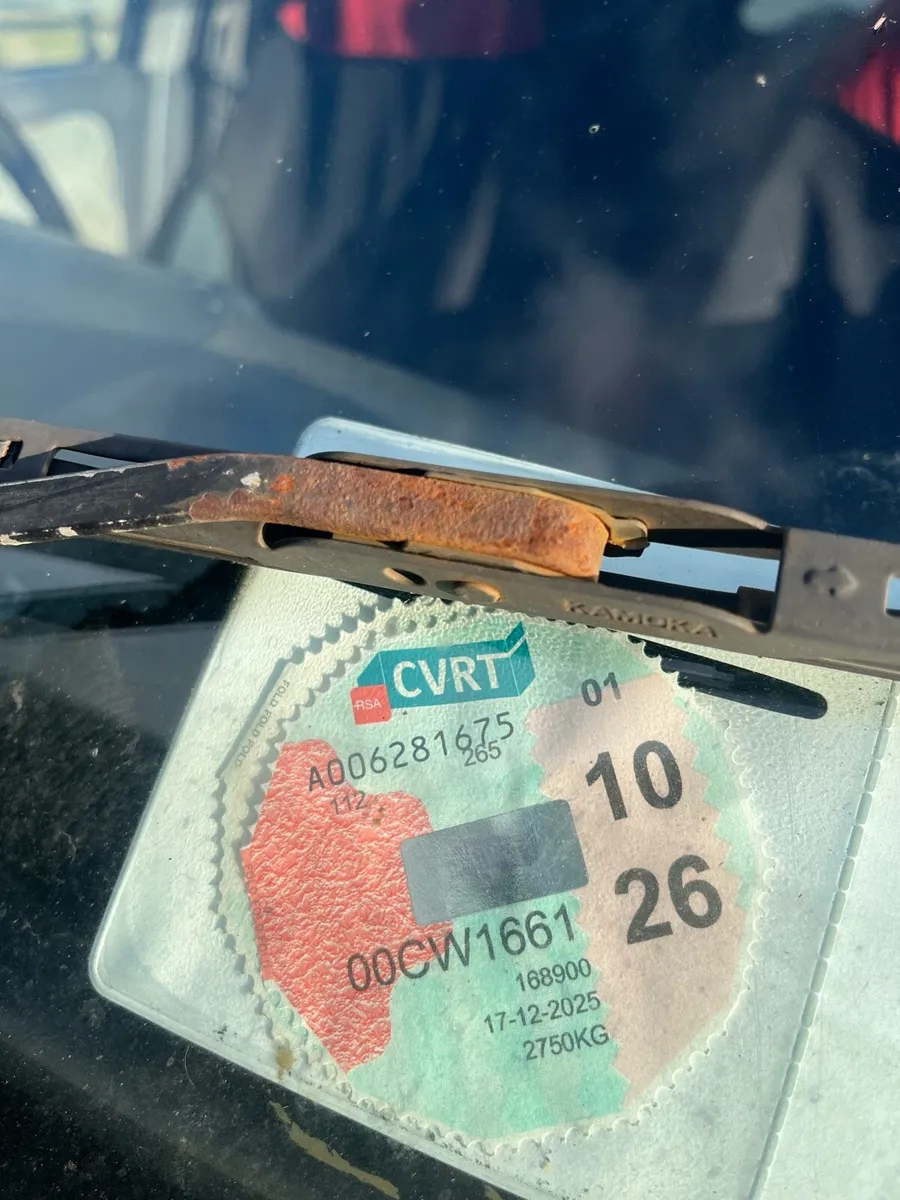 Toyota landcruiser - Image 1