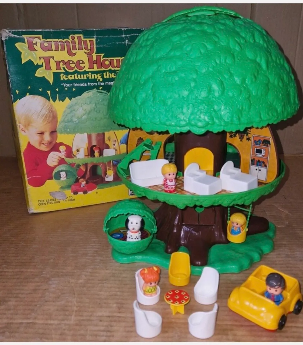 Vintage original 70’s Tree Tots Family Tree House - Image 1