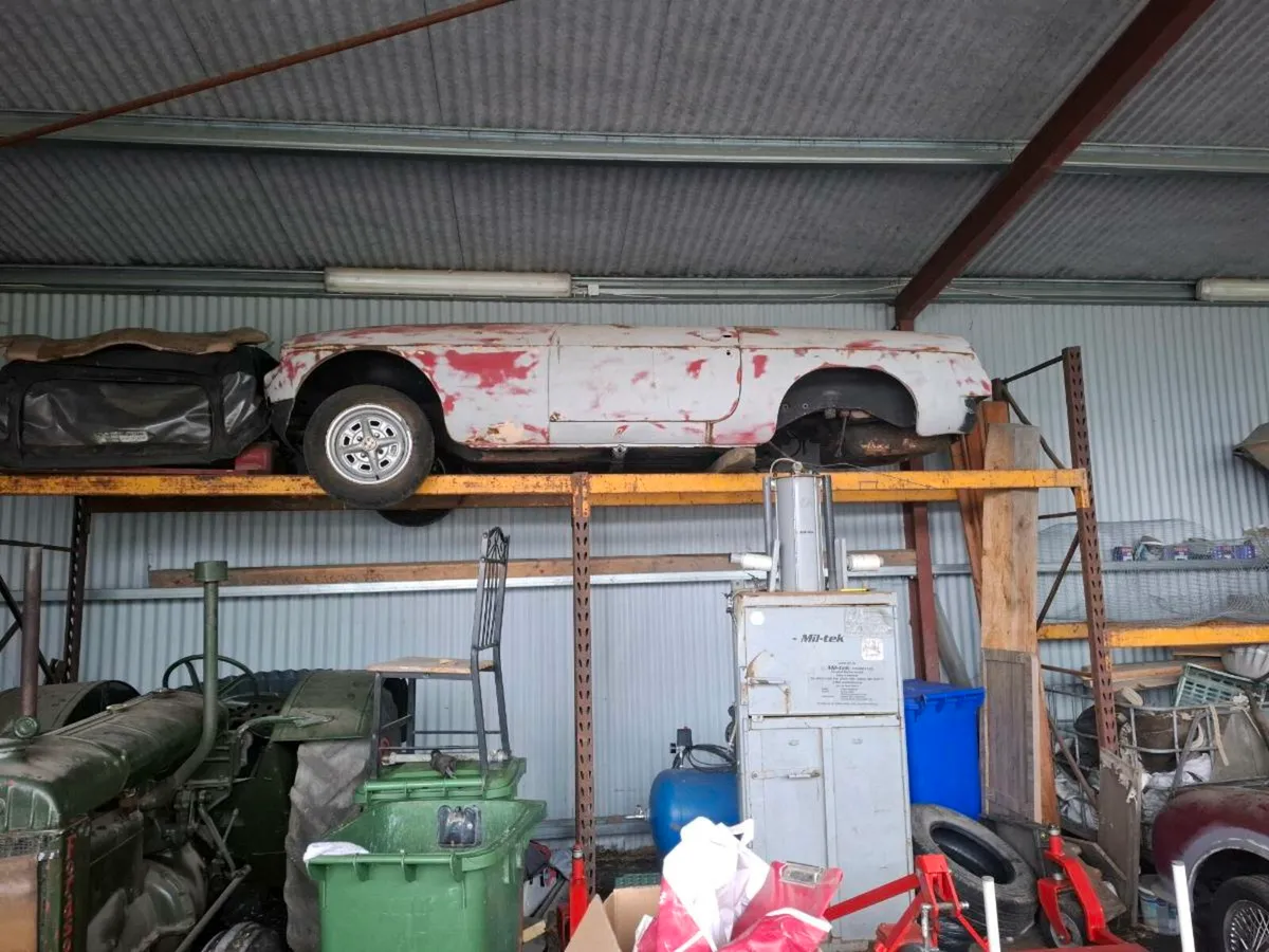 Vintage cars Big clear out - Image 3