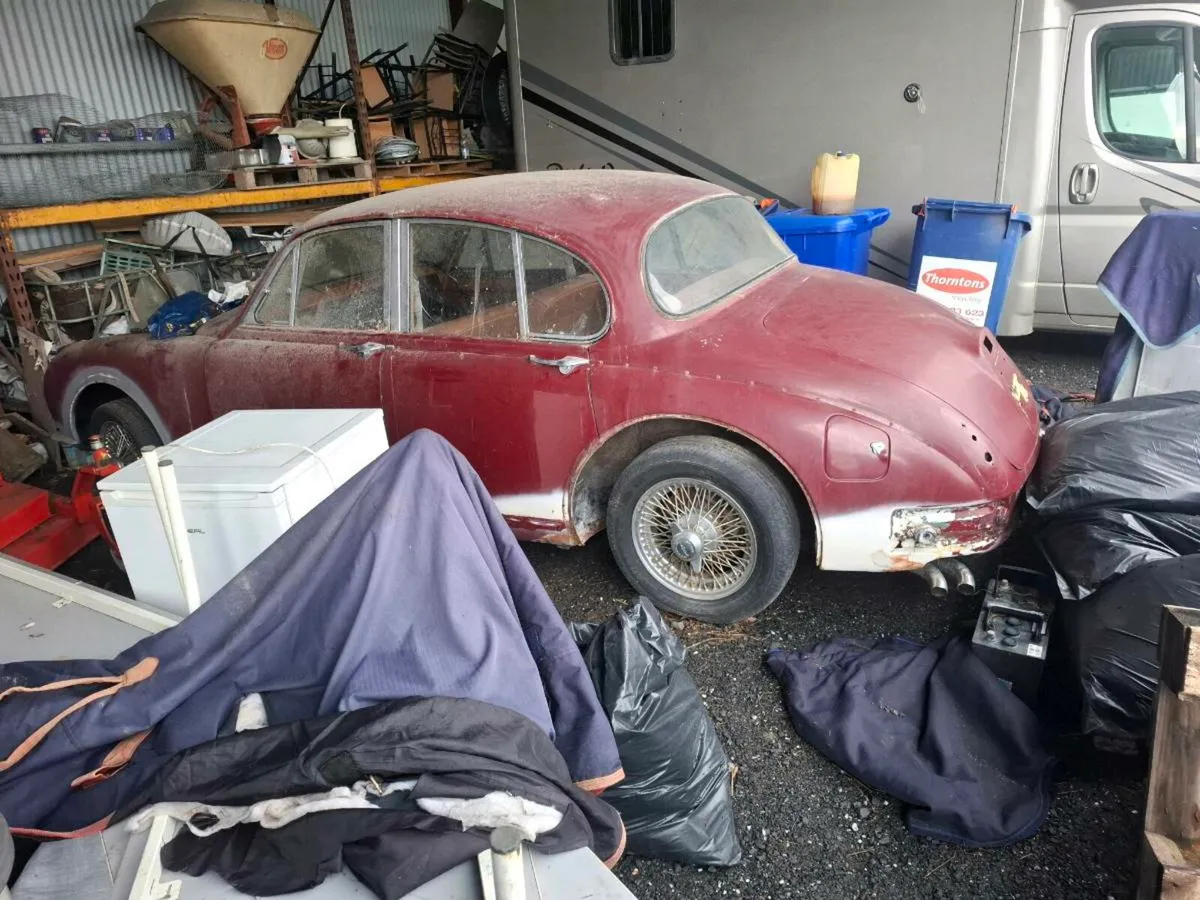 Vintage cars Big clear out - Image 4