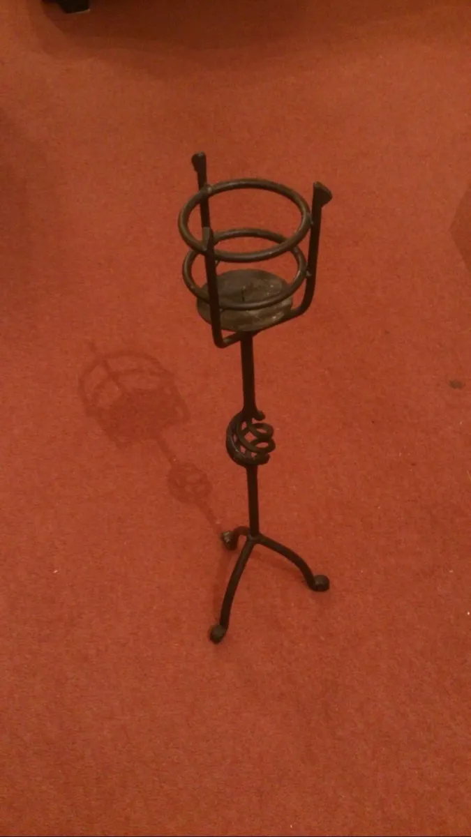 Iron Candle holder / Wine Bottle Holder / T-light - Image 2