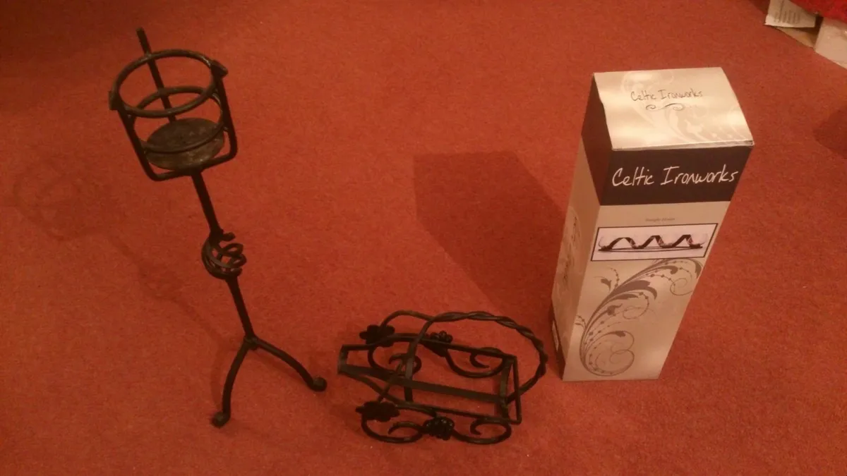 Iron Candle holder / Wine Bottle Holder / T-light - Image 1