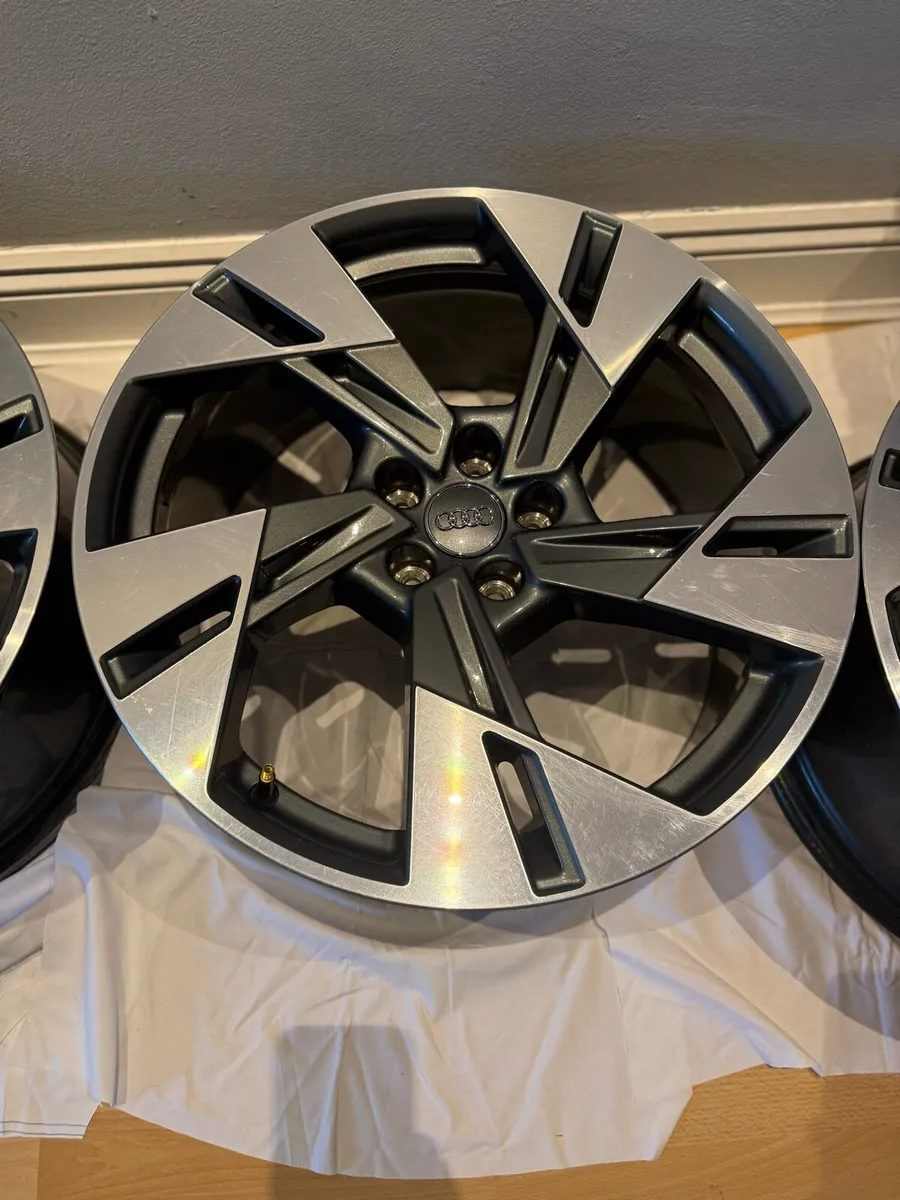 Audi alloys 20 inch 5x112 - Image 4