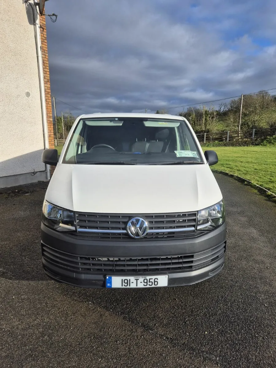 Volkswagen Transporter 2019 - Image 1