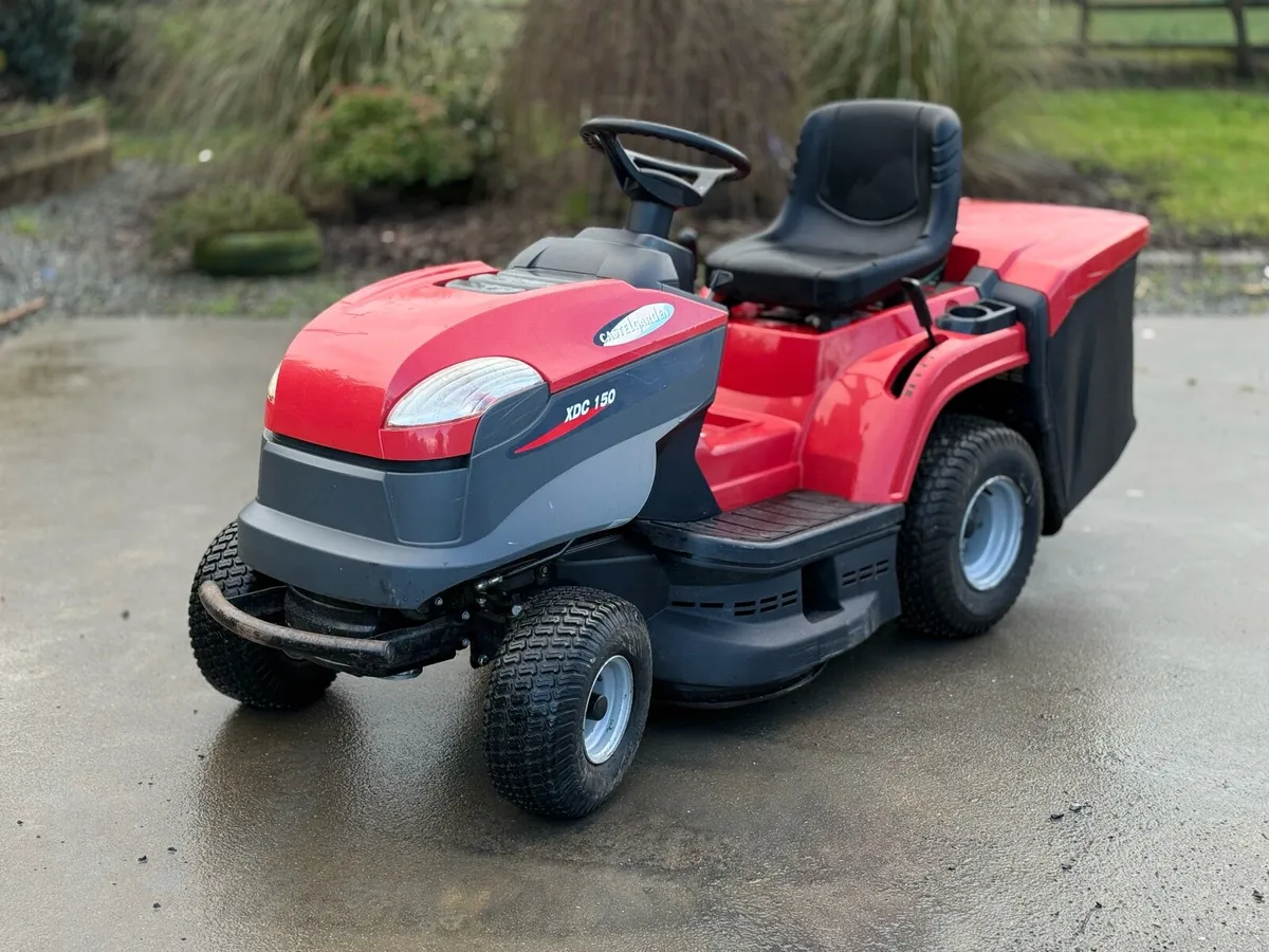 Castelgarden XDC150 RideOn lawnmower - Image 1