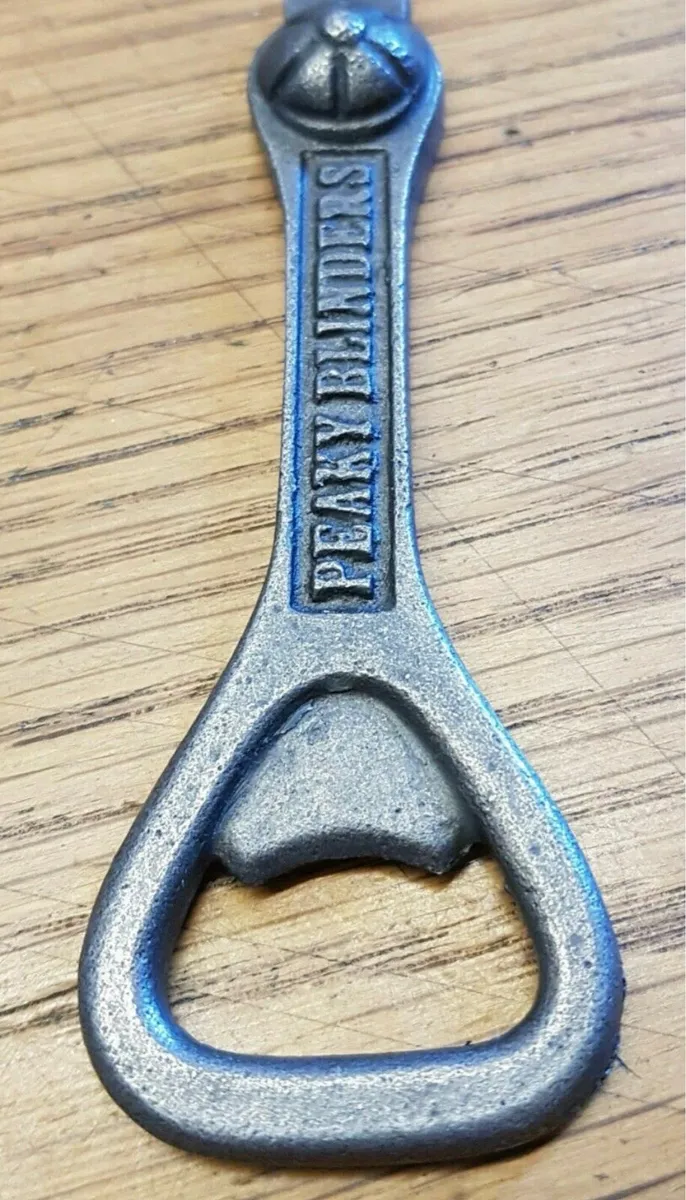 Cast Iron Peaky Blinders Bottle Opener Retro NEW - Image 3