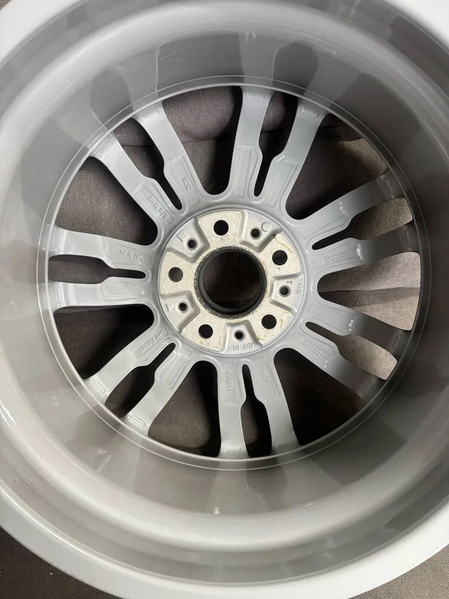 Genuine BMW 3 series alloys - Image 4
