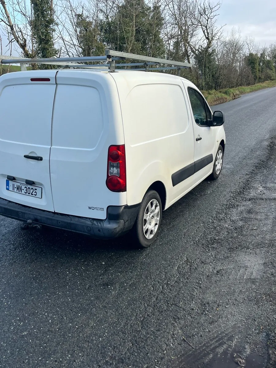 2011 Peugeot partner - Image 4