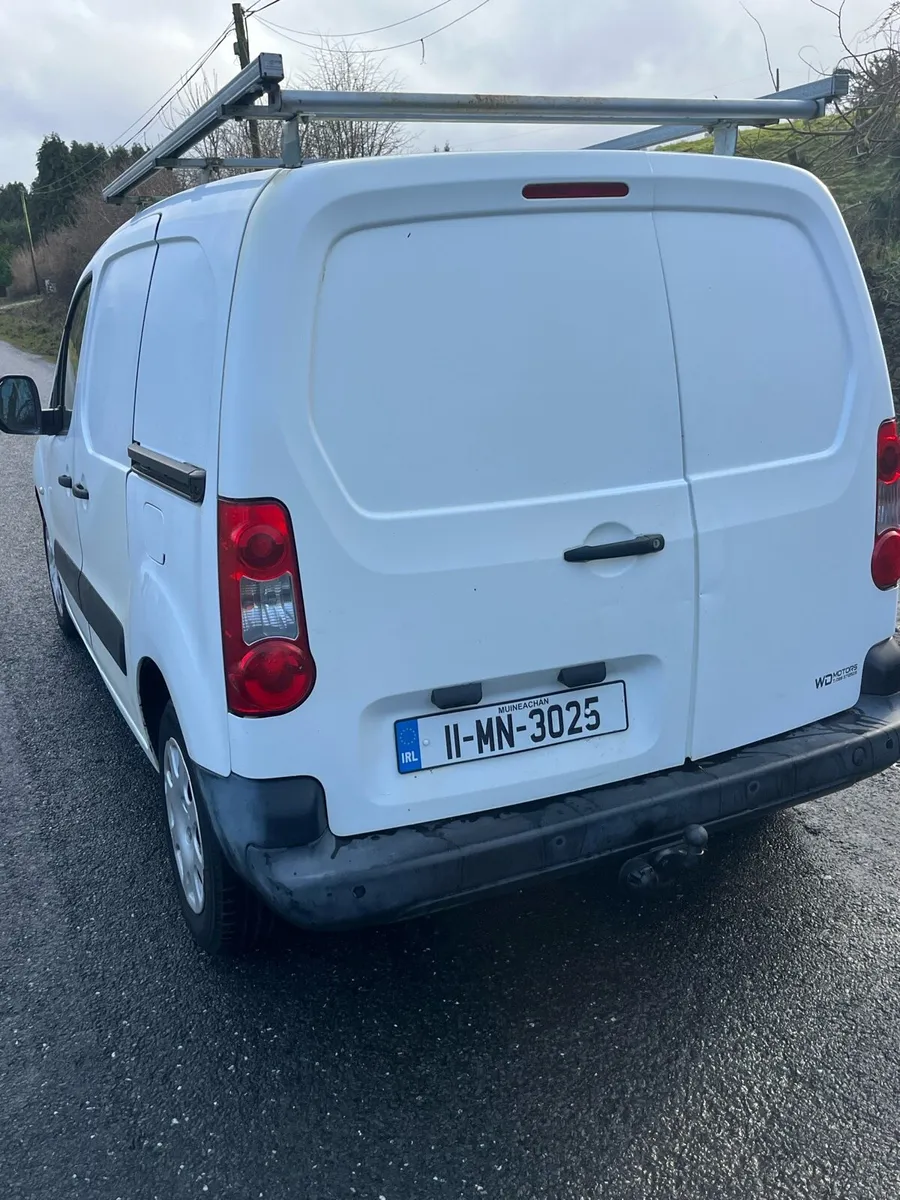 2011 Peugeot partner - Image 2