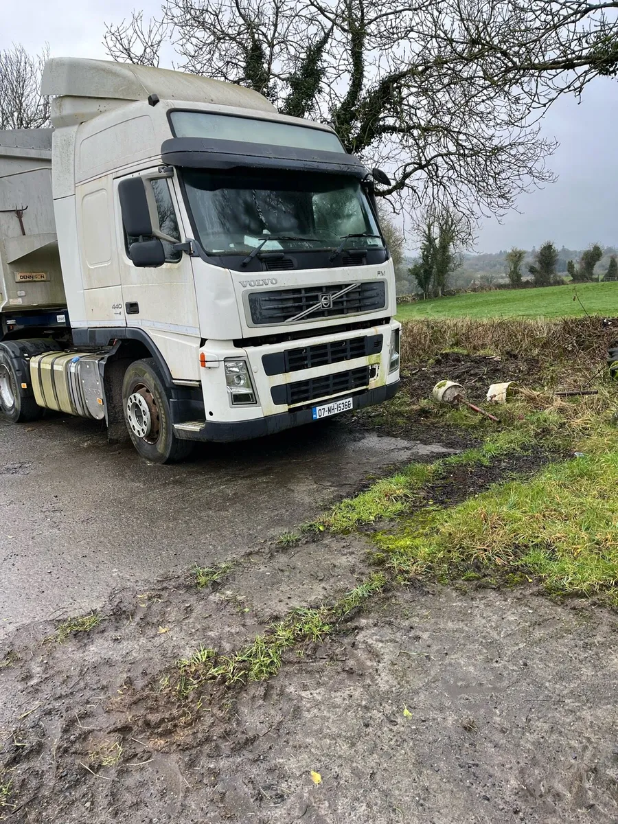 Volvo FM12 - Image 2