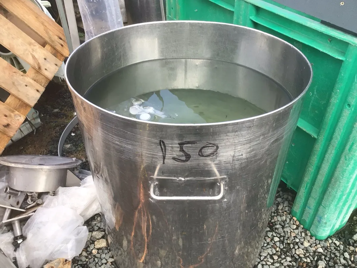 Stainless steel table and bins - Image 1