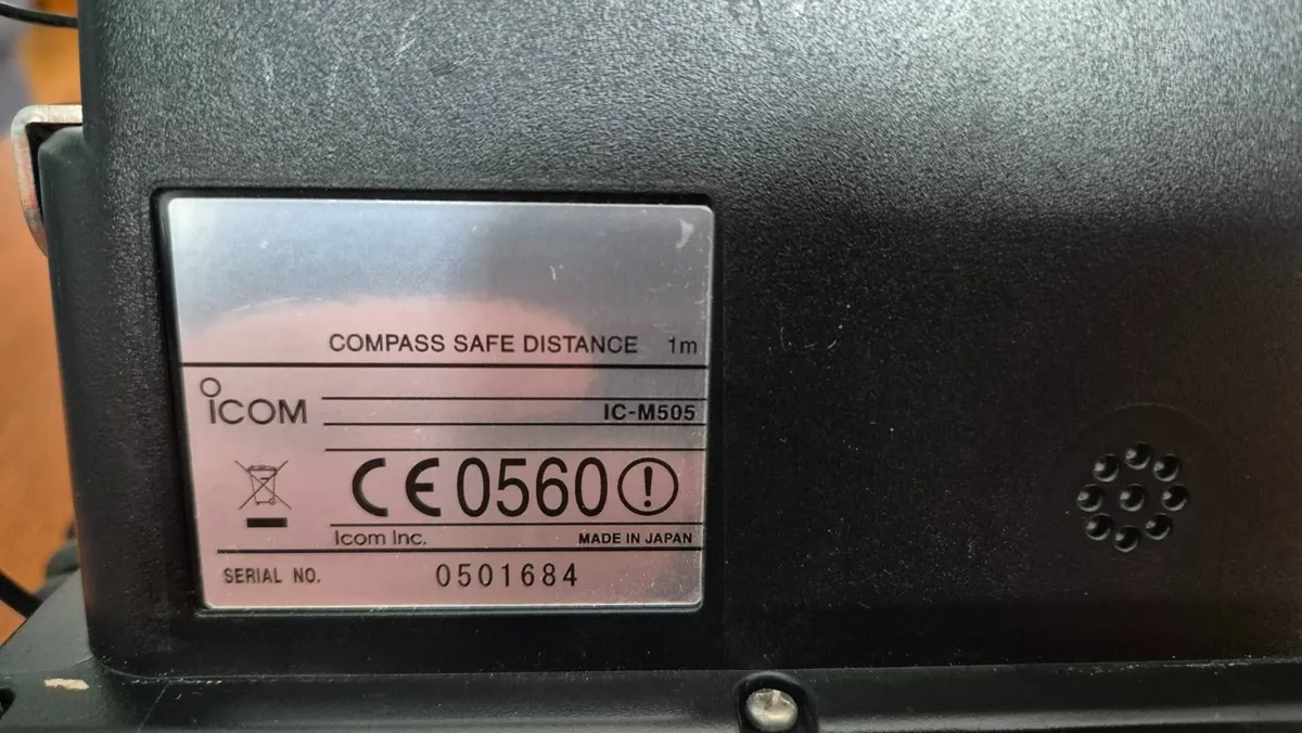 Vhf radio Icom IC-M505 - Image 4