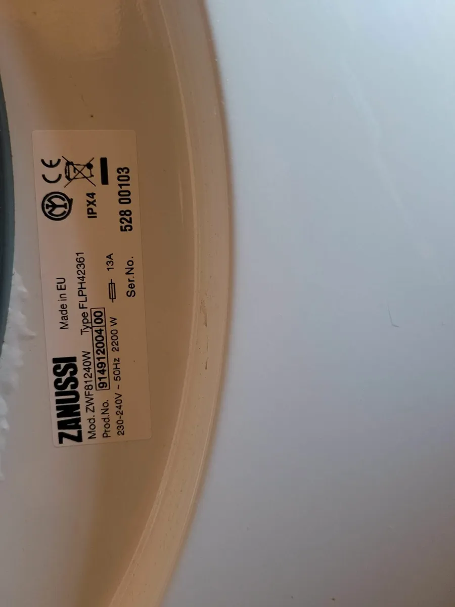 Washing Machine: Zanussi Lindo 100 | 8kg / 1200rpm - Image 3