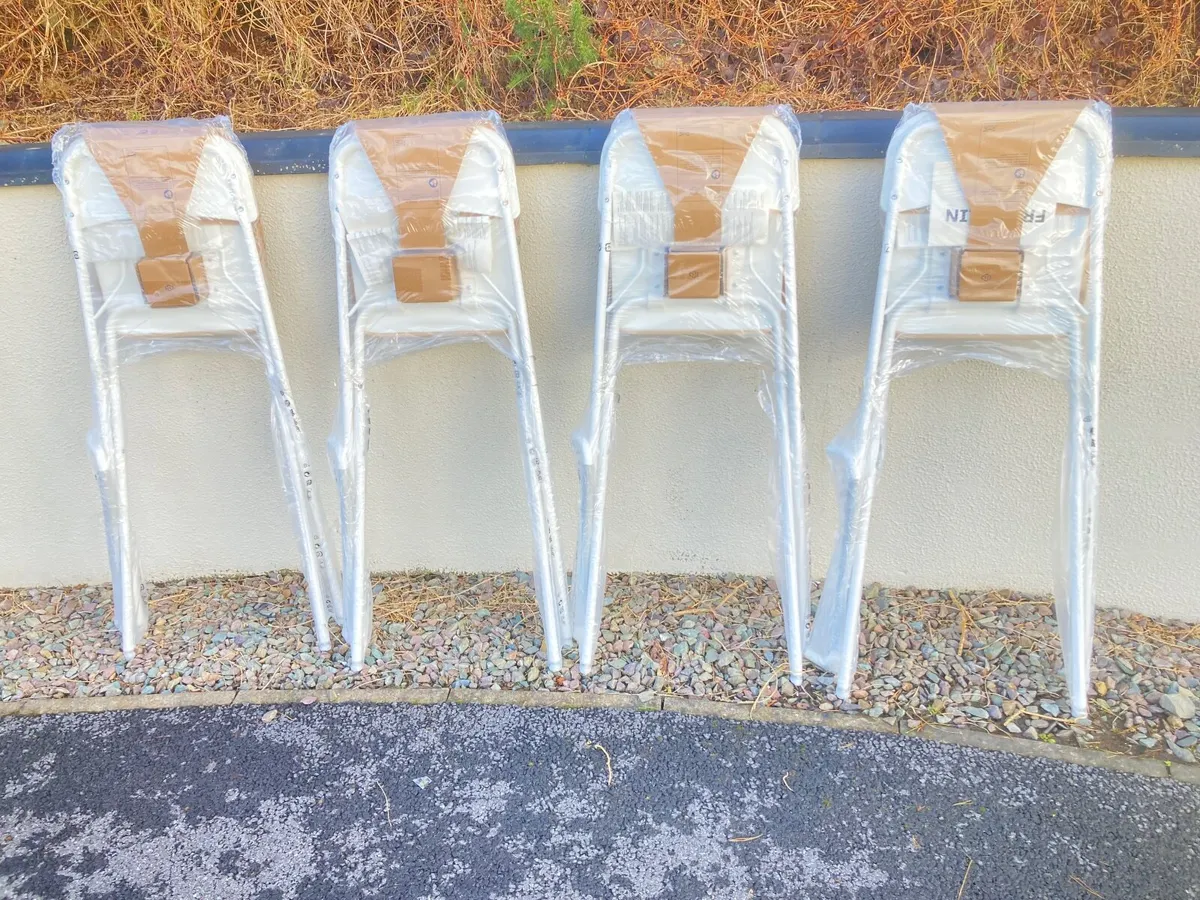 Franklin 74cm Foldable Stools - Image 3
