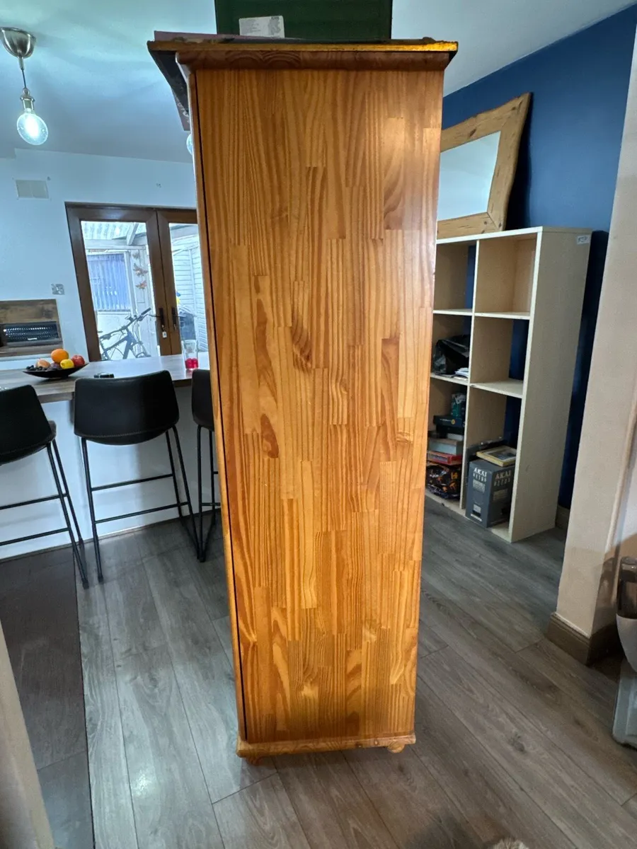 Household furniture - Image 4