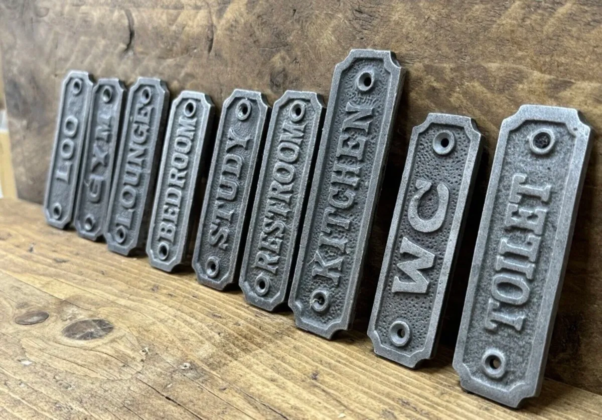 Cast Iron Room Retro Door Sign New - Image 1