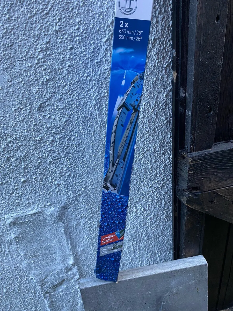 Windscreen wiper - Image 3