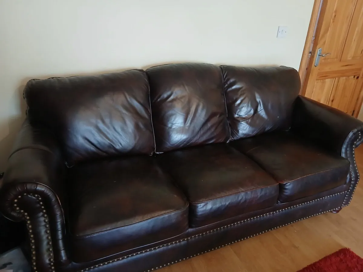 3 piece leather suite - Image 1