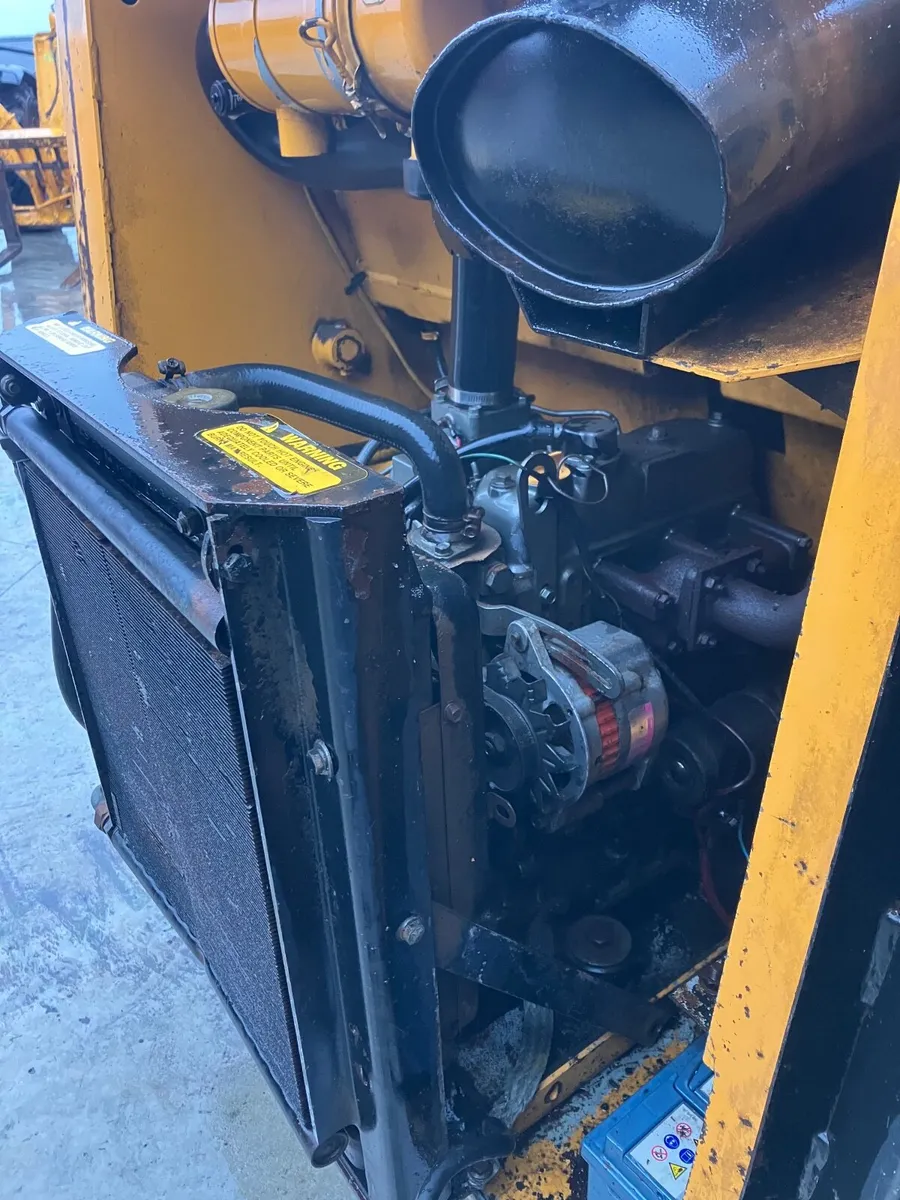 Bobcat skid steer - Sell Pending - Image 3