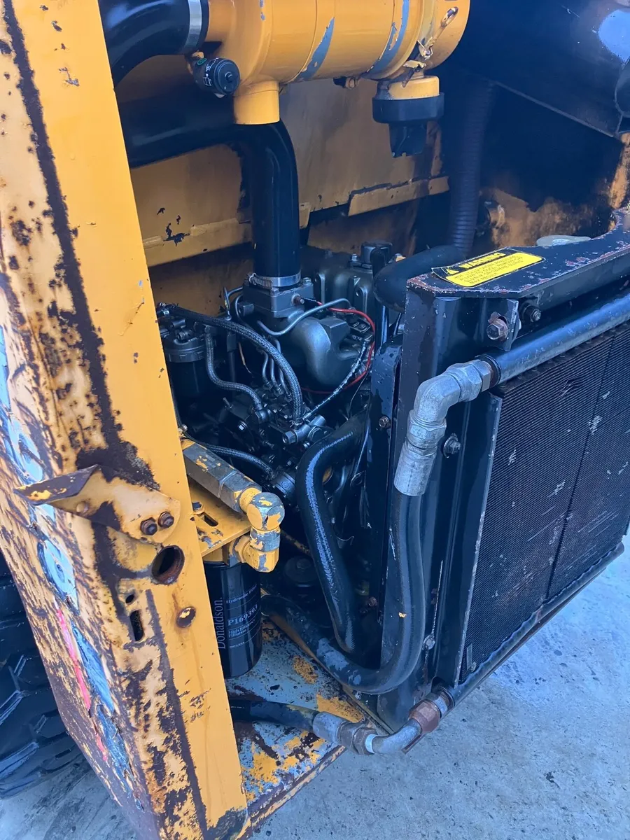 Bobcat skid steer - Sell Pending - Image 2