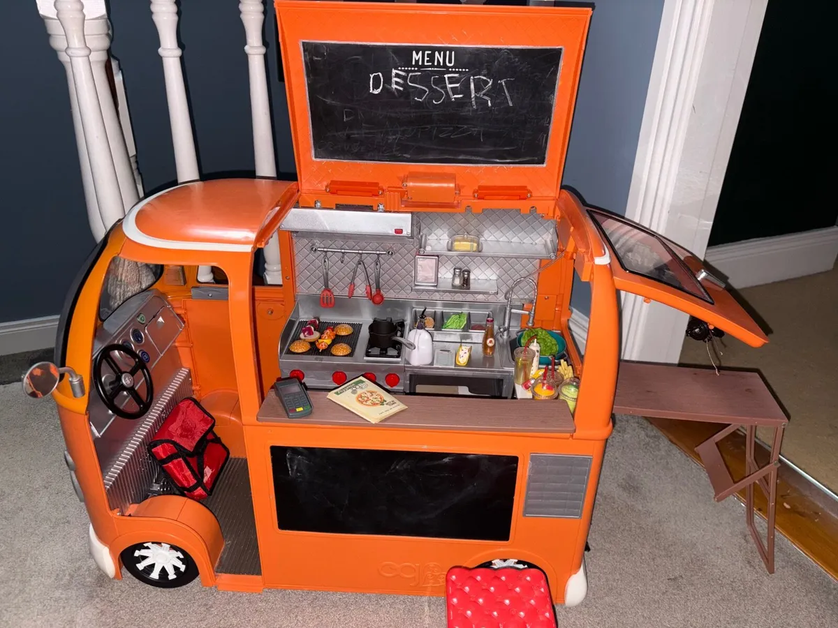 Our generation takeaway van - Image 1