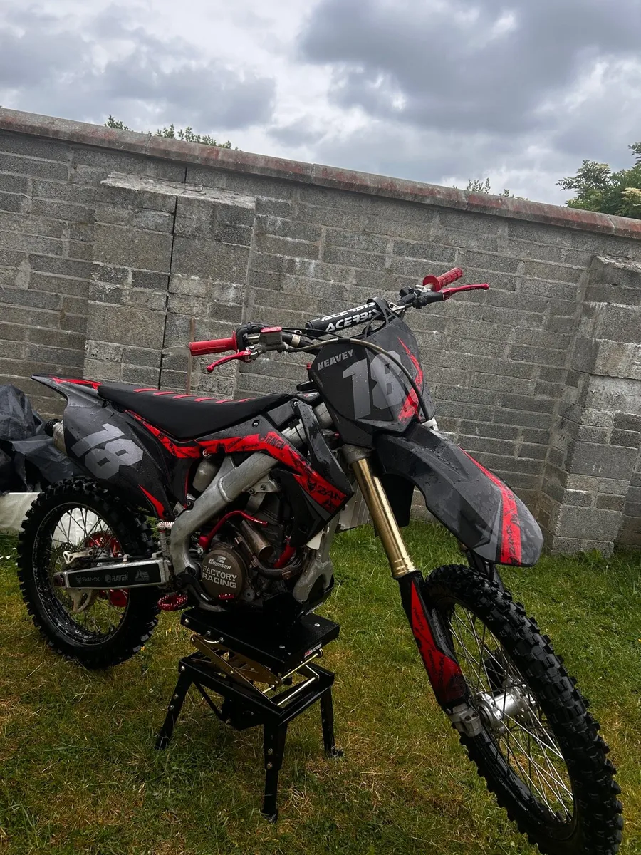 Honda Crf250r - Image 1