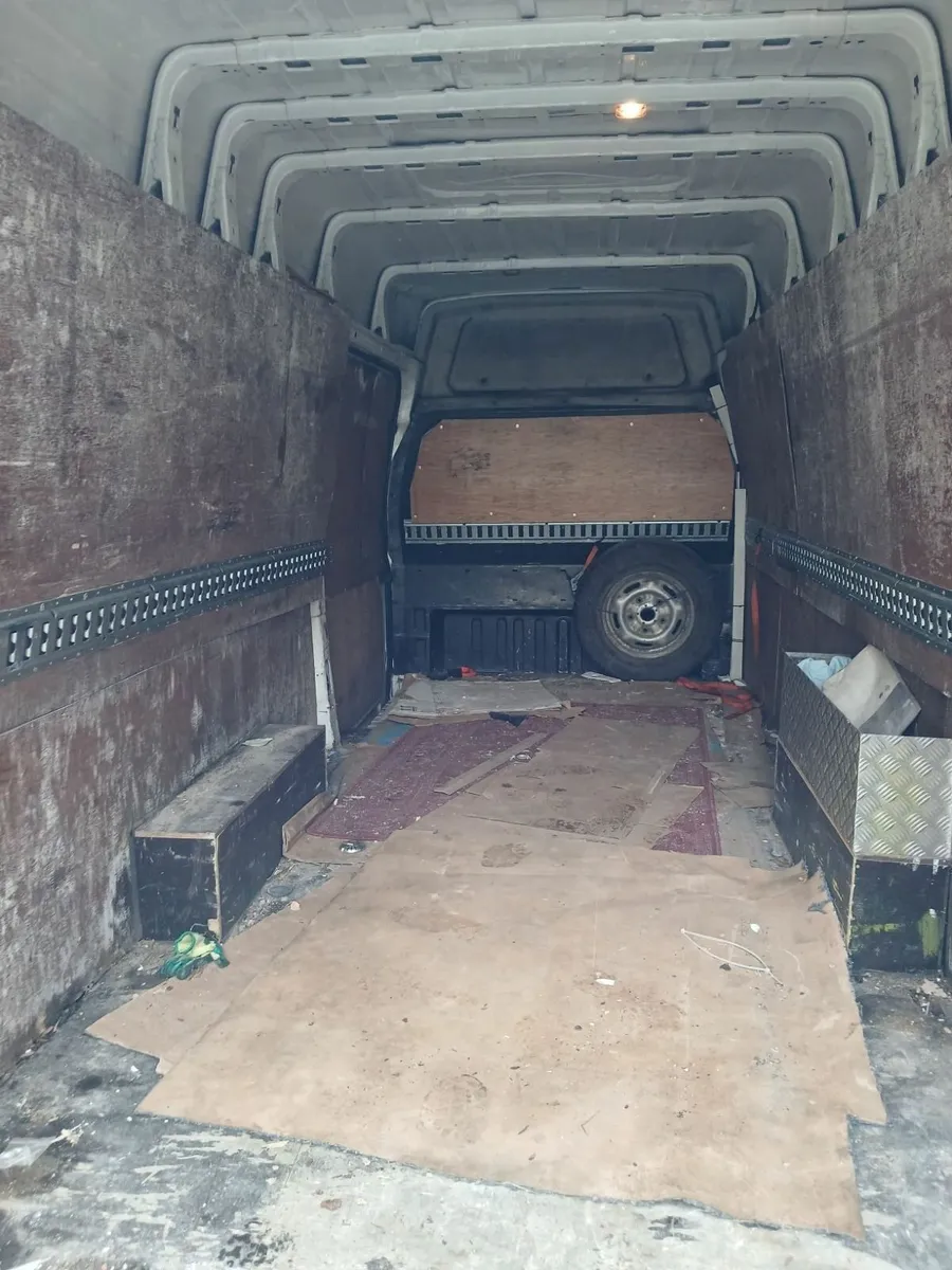 Ford Transit 2011 with Tail Lift - Image 3