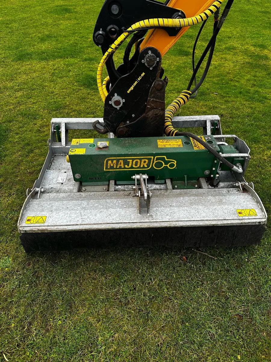 Major Cyclone Hedge Cutter - Image 1