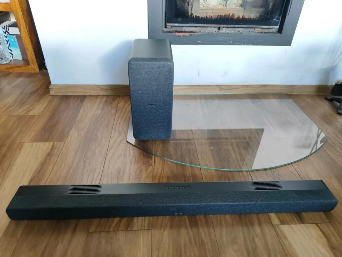DENON DHT-S517 Sound Bar - Image 1