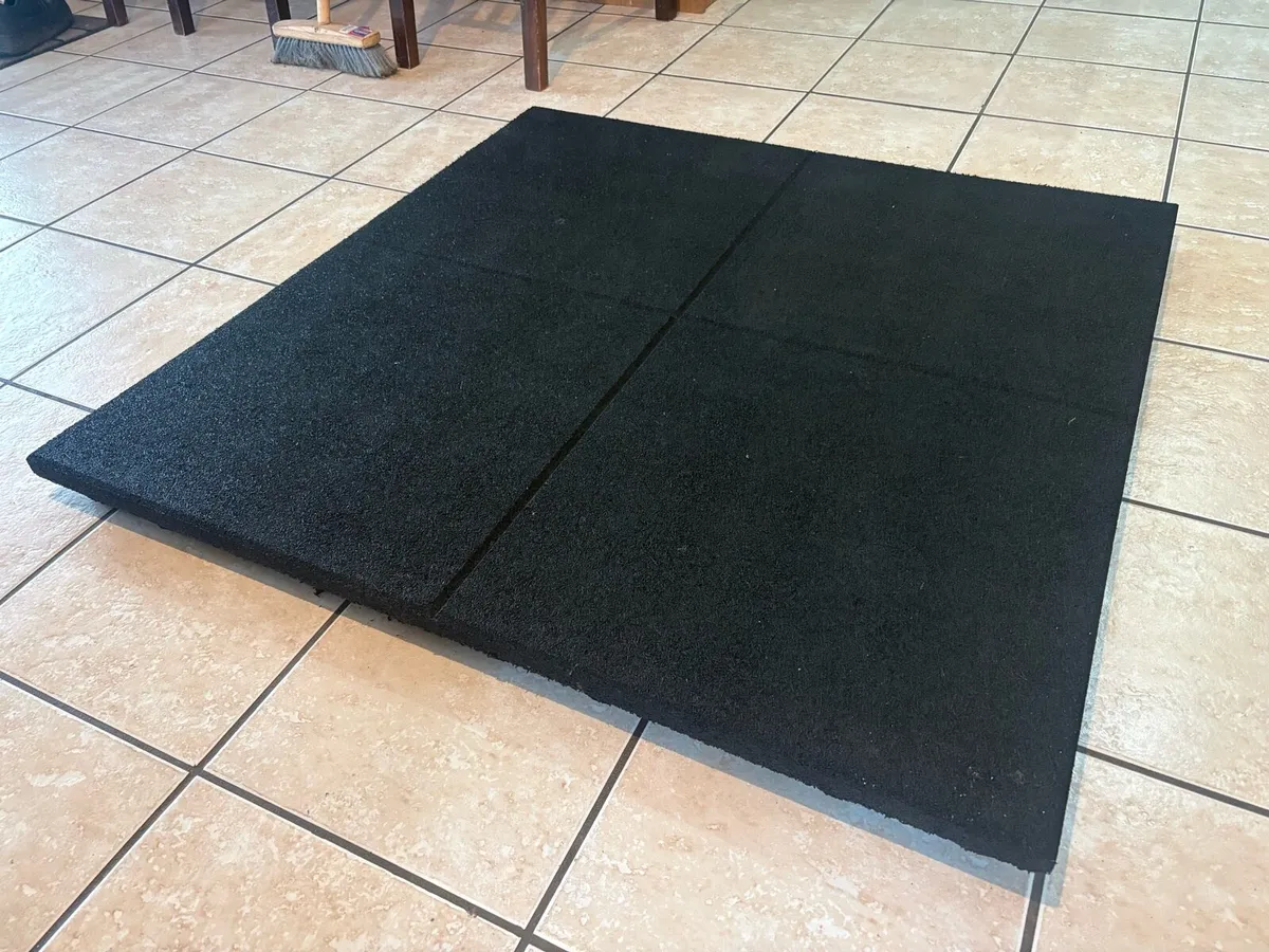 VERY HEAVY DUTY OUTDOOR INDOOR GYM MATS!!! - Image 1