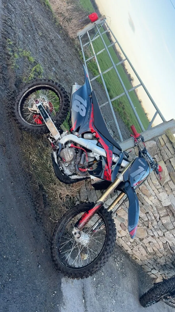 Honda Crf250r - Image 1