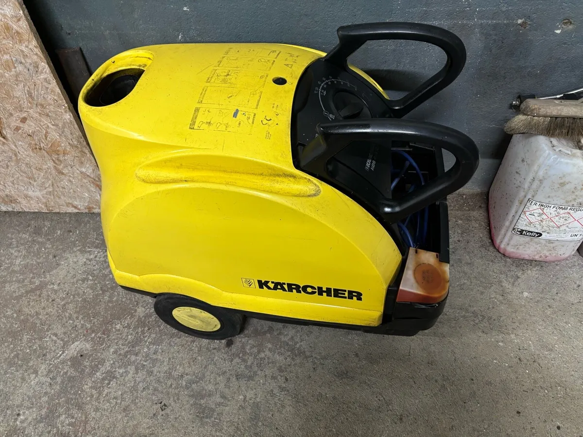 Karcher Hot and Cold power washer for sale - Image 4