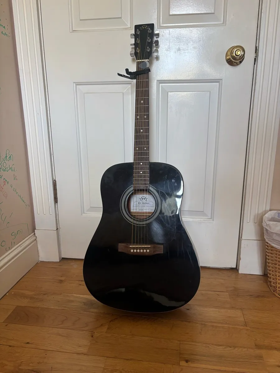 SX Black Guitar