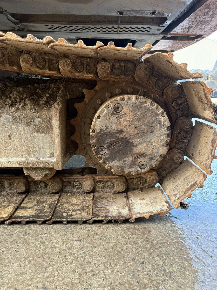 Case Cx210c - Image 4