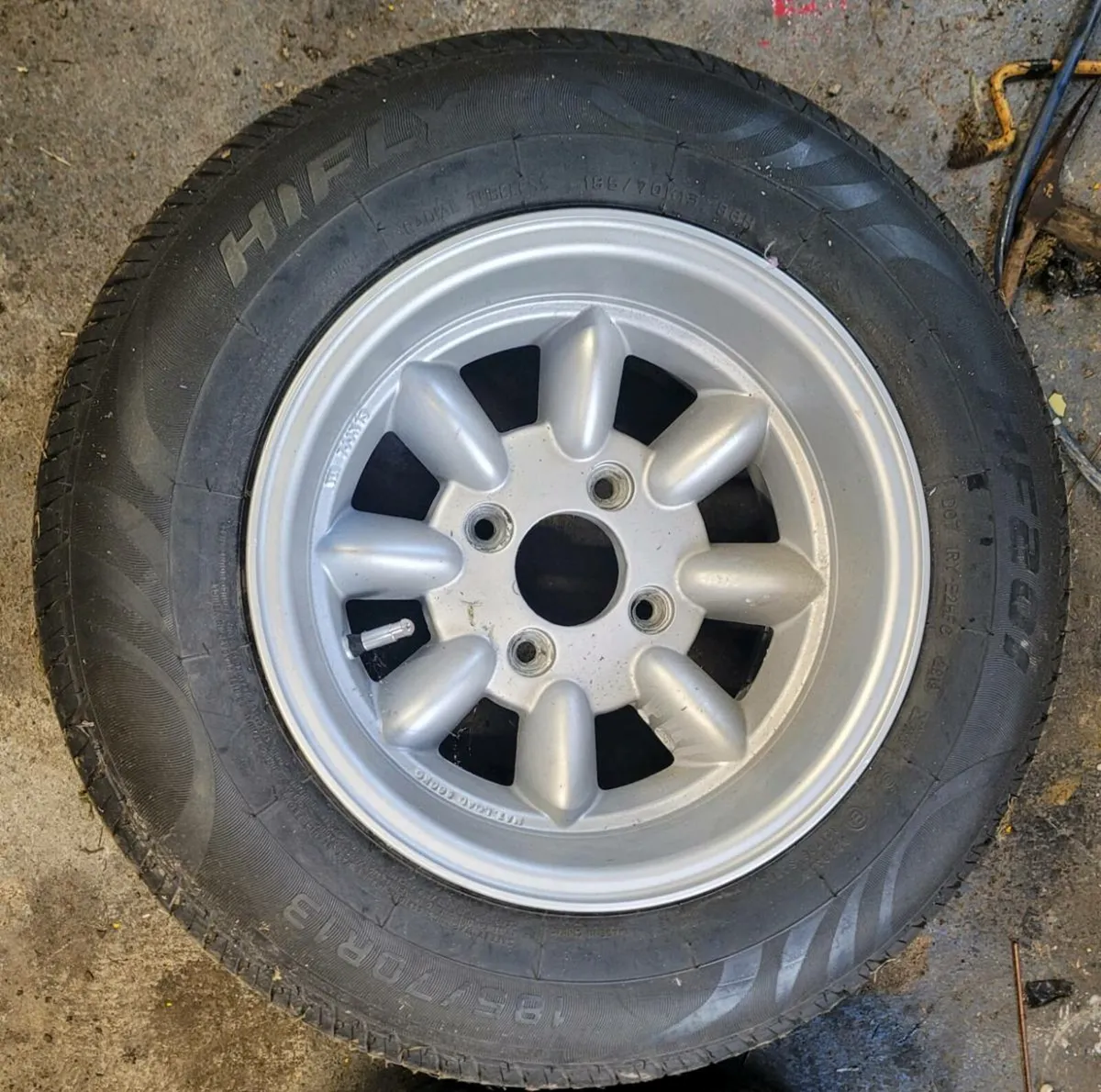 Superlite alloy wheels - Image 3