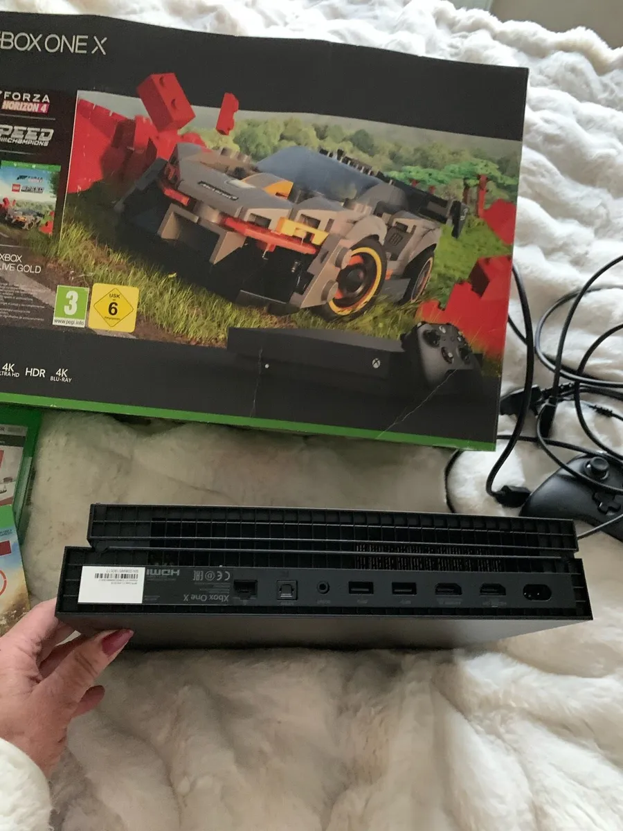 XBOX ONE X - Image 3