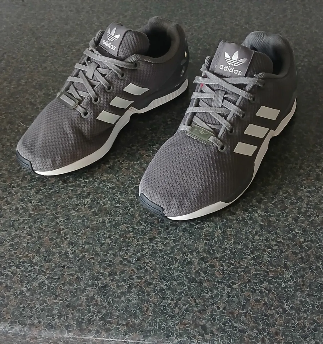 Kids trainers - Image 1