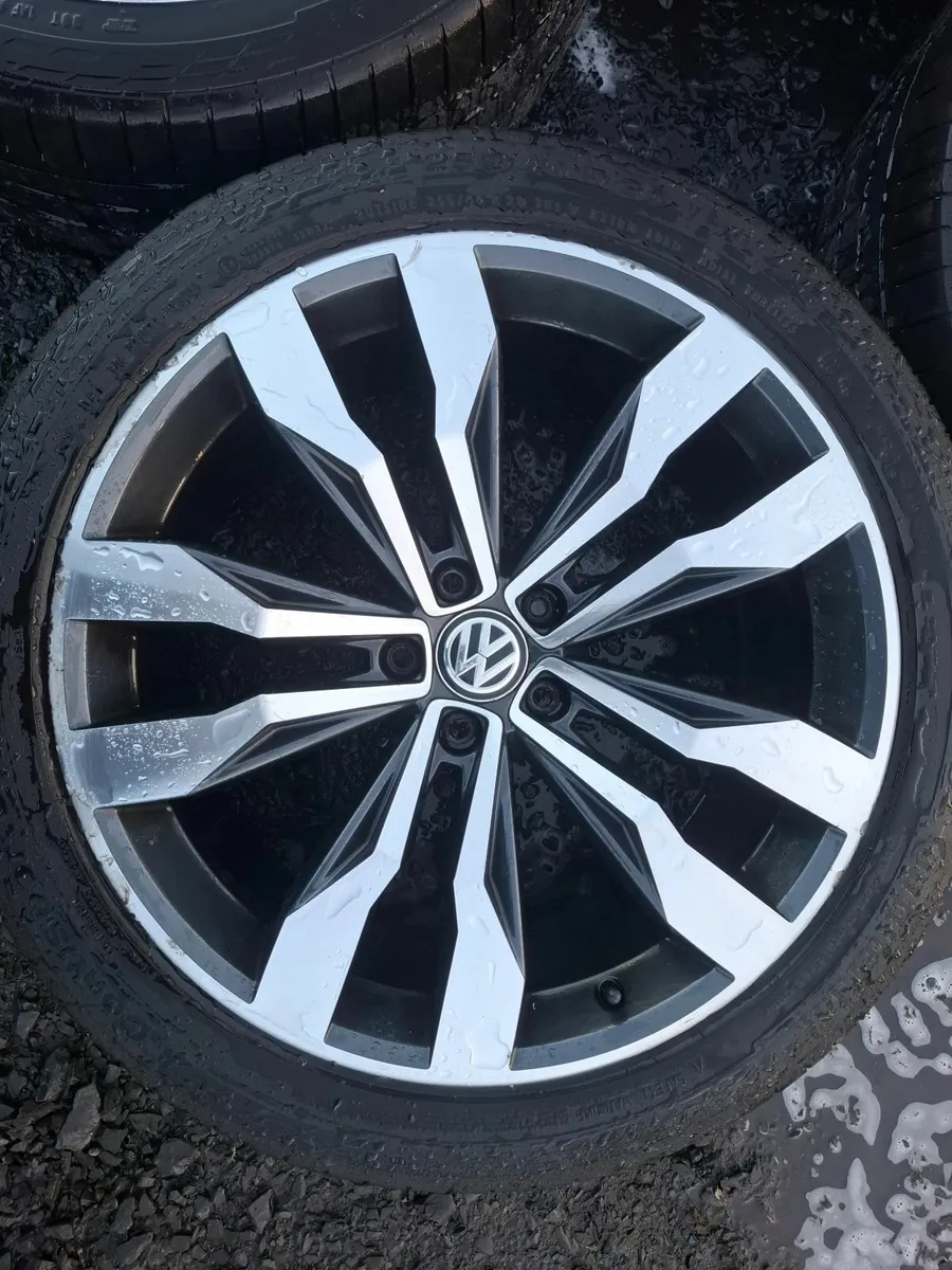 20" Genuine Vw Tiguan Alloys with tyres - Image 4