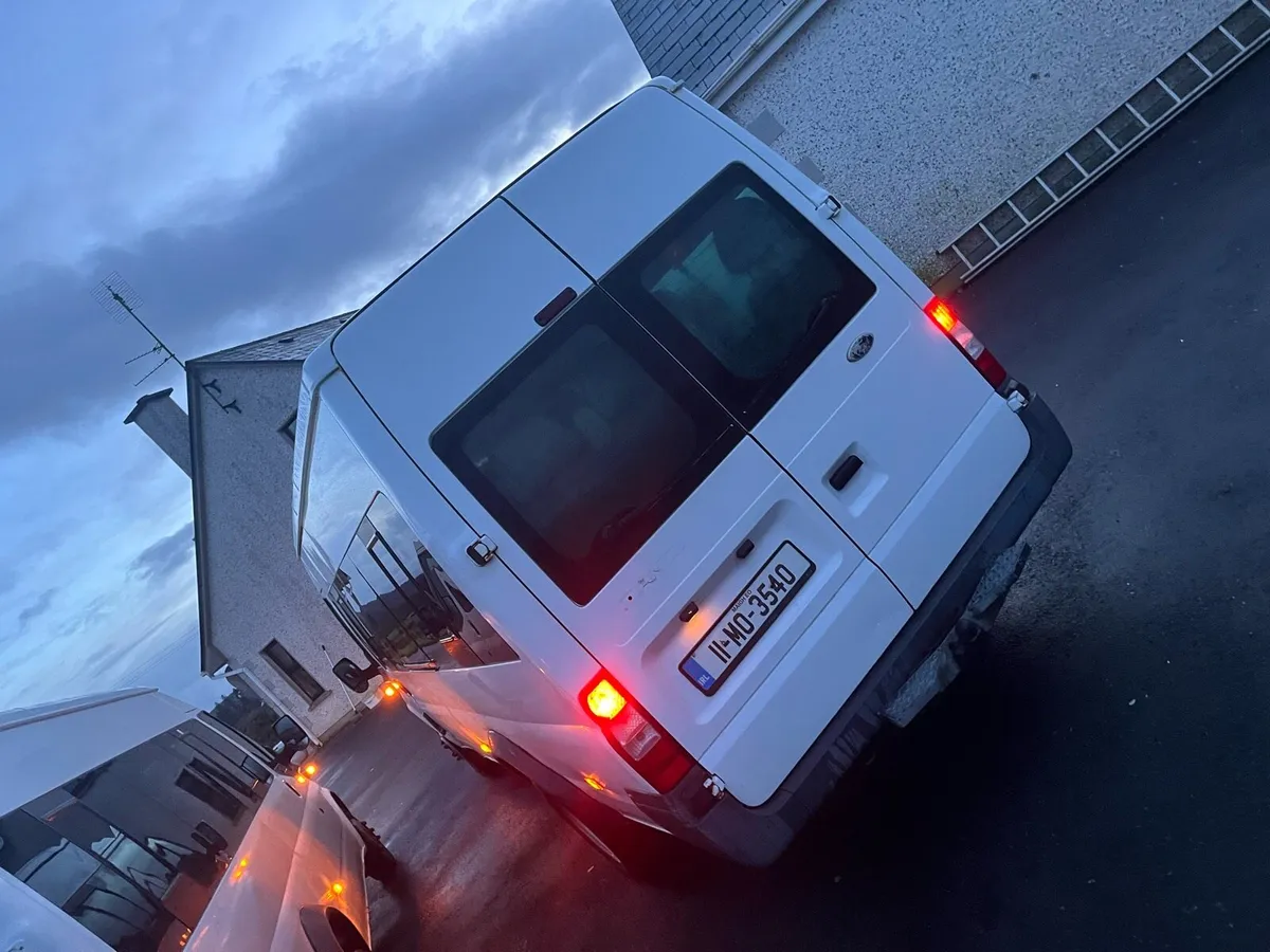 Ford transit - Image 2