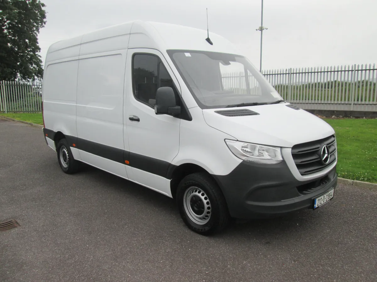 2021 Mercedes Benz Sprinter Rwd Mwb 145 Bhp - Image 2