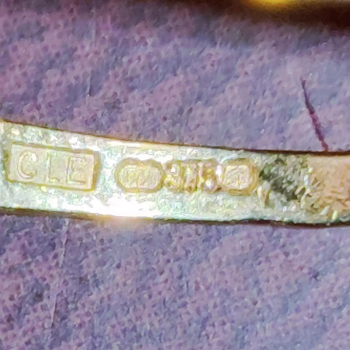 BLACK ONYX TRELLIS, 9CT Gold Vintage Signet Ring ! - Image 3